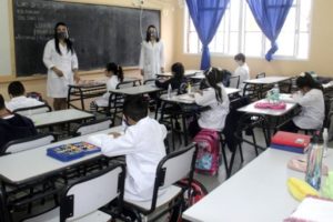 El Gobierno confirmó que insistirá con el proyecto para extender la jornada educativa