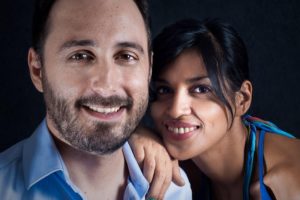 Sandra Peralta y Leandro Cacioni presentan hoy “Amor viajero”