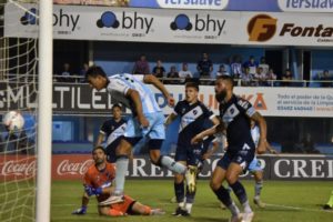 Alvarado mostró los problemas de siempre y fue goleado en Rafaela