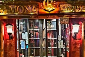 Exigen que se garanticen los puestos de trabajo en un reconocido bar que cambia de dueños