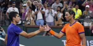 Rafael Nadal cruzó a los periodistas por compararlo con su compatriota Carlos Alcaraz: “No le pongamos presión”