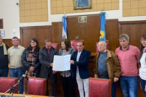 El Concejo homenajeó y recordó al sindicalista Abdul Saravia