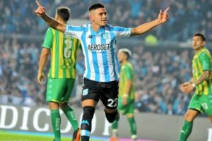 En una noche para el olvido, Racing eliminó a Aldosivi con una goleada