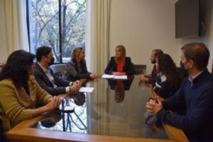 Capacitarán en lenguaje de señas a comerciantes de la ciudad
