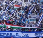 Copa Libertadores: Cacería de hinchas antes de Velez – River