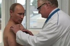 Tras rumores de cáncer; Parkinson y demencia temprana operaron a Putin: salió bien