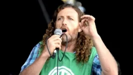 Un paro de auxiliares complicará las clases este lunes en la provincia