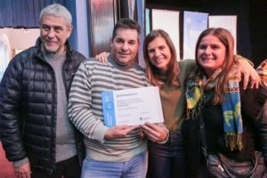 Raverta y Ferraresi entregaron créditos para la construcción de viviendas