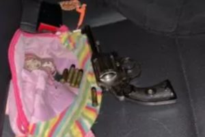 Detuvieron a una pareja que circulaba en contramano y a gran velocidad por distintas calles