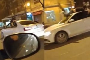 Un joven recorrió más de 30 cuadras acostado sobre el techo de un auto