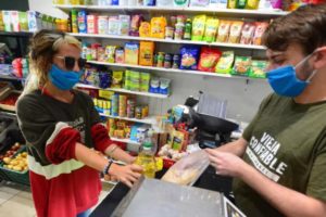 Detectan significativas variaciones en los precios de alimentos y bebidas de consumo masivo