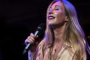 Inés Estévez llegará con su quinteto de jazz a la Sala Piazzolla
