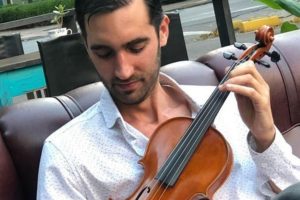 “A los jóvenes de ayer” se presenta hoy en la Sala Payró