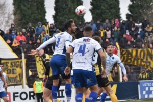 Alvarado rescató un punto importante de visitante