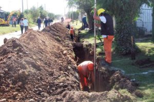 Confirman obras de cloacas para Colina Alegre y ampliación del servicio en Autódromo