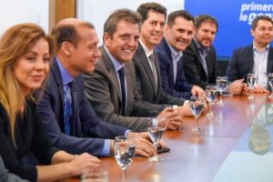 Se postergó para la semana próxima el anuncio del nuevo esquema tarifario de luz y gas