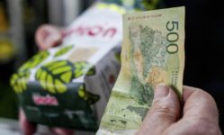 Radiografía de cómo la inflación está destruyendo el ingreso de los hogares