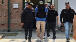 Doble crimen en Vicente López: el hijo mayor del matrimonio reconoció a su hermano en los videos