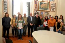 El municipio de Tandil entregó actas de Declaración de Bien de Familia