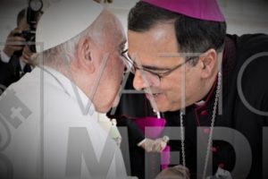 El Papa Francisco recibió en audiencia privada a monseñor Mestre