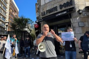 UTHGRA comenzó su plan de lucha con protestas en 20 locales hoteleros y gastronómicos