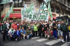 Camioneros: la reunión paritaria no prosperó y el gremio amenaza con un paro