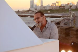 Guillermo Roude regresa a Mar del Plata con un show a beneficio