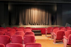 Realizan charla sobre la educación musical en el desarrollo de los chicos