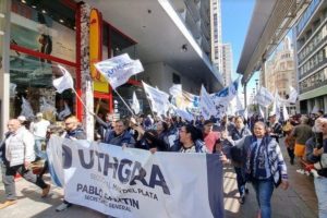 Trabajadores gastronómicos de bingos lograron un plus de temporada de $120.000