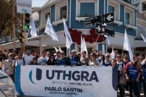 UTHGRA realizará un acampe “por tiempo indeterminado” en el Hotel Bristol