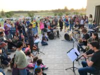 Tandil: Masiva participación de vecinos en el primer aniversario del Espacio Nido La Movediza