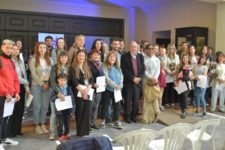 Gestión Tandil: Lunghi entregó aportes no reembolsables a emprendedores: Son 600 durante 2023