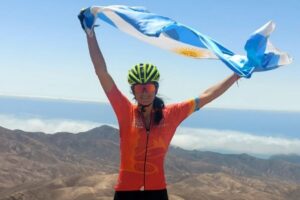 Corina Butti ganó su categoría y fue segunda en la general del Desafío de Atacama