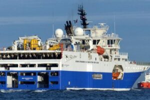 El barco de la petrolera Equinor se está alejando del Mar Argentino