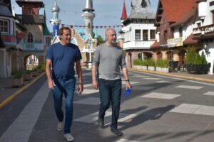 Julio Garro está a un paso de ir por la reelección y recibió el apoyo de Larreta