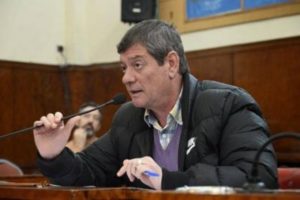 Guglielmotti consideró a Uber como “un engaño” y cuestionó a Montenegro