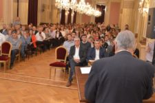 En Tandil reconocieron a empleados municipales que cumplieron 25 años de servicio