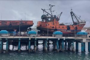 Ya se removieron casi una decena de buques inactivos en el Puerto local