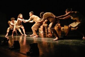 En diciembre se realizará el ciclo “Teatro por la democracia”