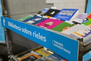 1200 libros de la Biblioteca Nacional estarán disponibles en trenes de larga distancia