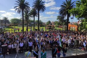 Más de 900 egresados del Plan FINES recibieron su diploma en Mar del Plata