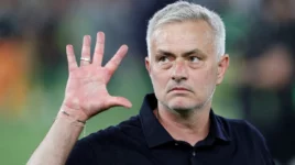 Afirman que José Mourinho fue tentado para ser el nuevo entrenador de la Selección de Brasil