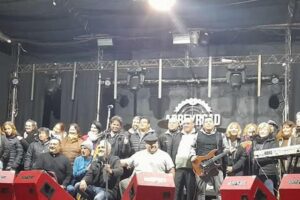 Se presenta la banda homenaje a Phil Collins