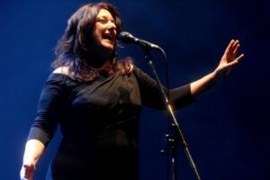 Lidia Borda presentará su ecléctico repertorio en “Caramelos surtidos”