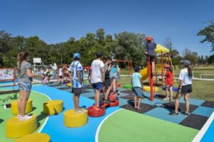 La Municipalidad inauguró un espacio recreativo en Parque Camet