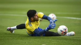 Boca viajará a Abu Dhabi con Agustín Rossi entre los citados