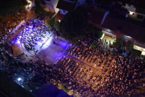 Una multitud participó de los festejos por los 80 años de la Torre Tanque
