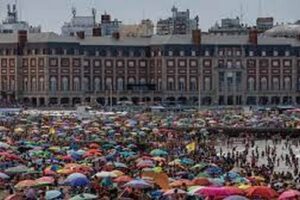 Enero registró un aumento del 5,78% en las ventas comerciales