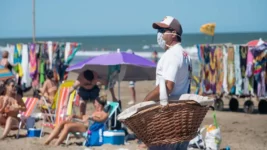 Venta ambulante en la Costa Atlántica: cuánto salen los artículos más buscados