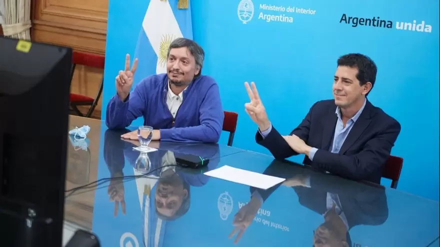 Wado de Pedro desplegó una millonaria campaña publicitaria en la costa atlántica